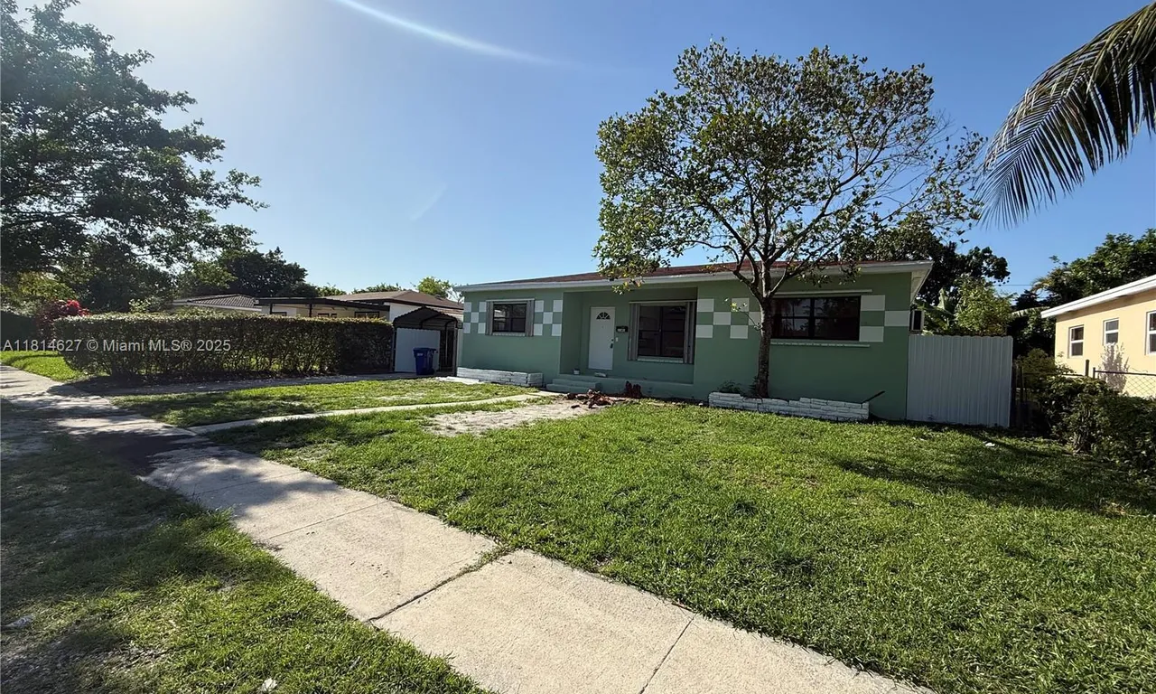 1141 NE 154th Ter, North Miami Beach FL 33162