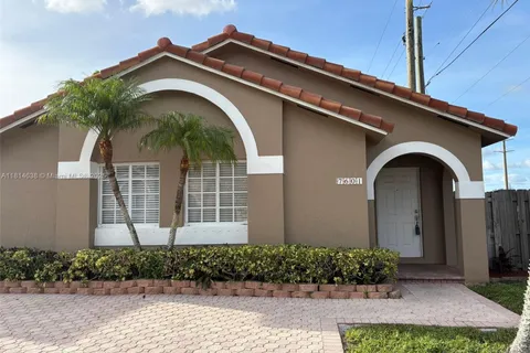 7601 NW 166th Ter, Hialeah FL 33015