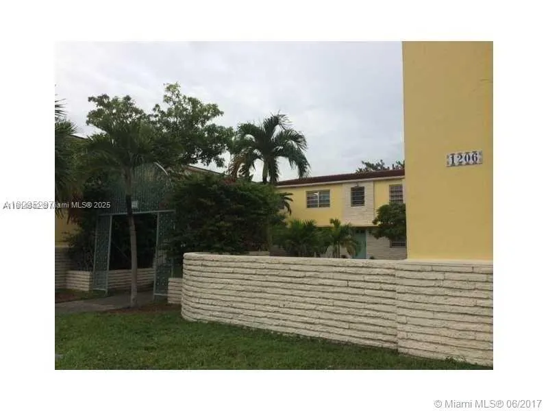 1210 S Douglas Rd # 1, Coral Gables FL 33134