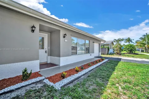 1691 NW 2nd Ave, Pompano Beach FL 33060