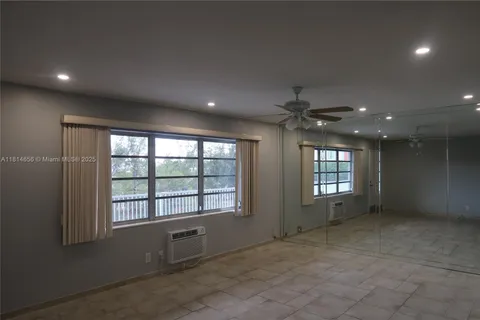 3922 NE 166th St # S312, North Miami Beach FL 33160