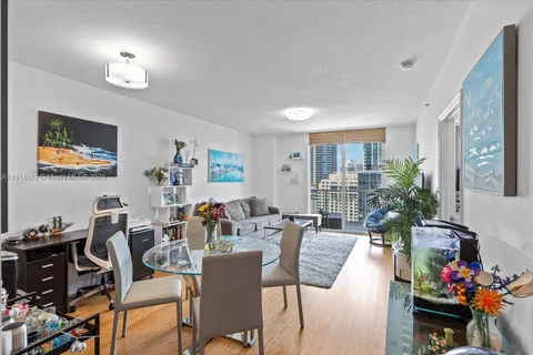 1250 S Miami Ave # 2208, Miami FL 33130