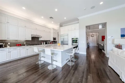 9368 Eden Roc Ct, Delray Beach FL 33446
