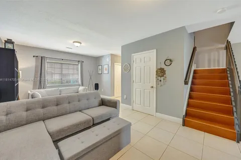 14521 SW 29th Ter # 14521, Miami FL 33175