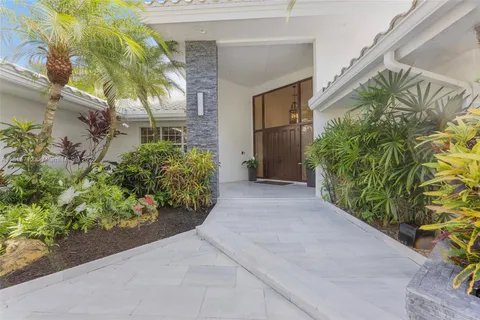 2805 Hackney Rd, Weston FL 33331
