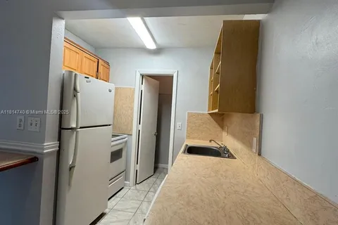1522 NE 34th Ct # 11, Oakland Park FL 33334