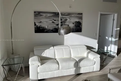 999 SW 1st Ave # 2505, Miami FL 33130