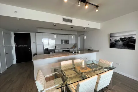 999 SW 1st Ave # 2505, Miami FL 33130