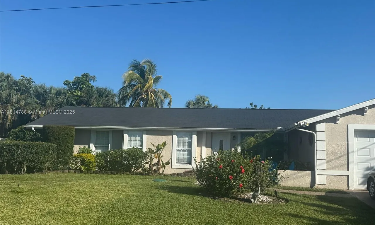4706 25th ave SW, Naples FL 34116
