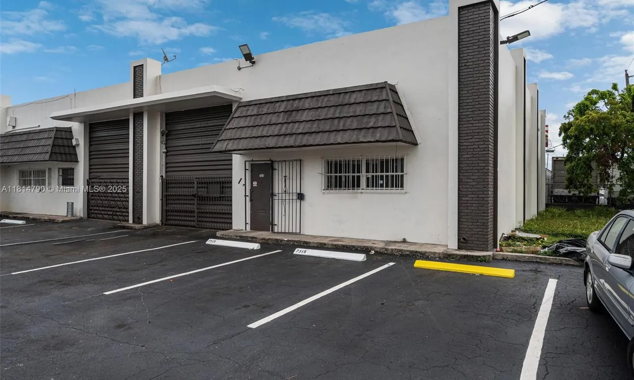 7315 NW 32nd Ave # 7319, Miami FL 33147