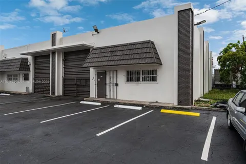 7315 NW 32nd Ave # 7319, Miami FL 33147