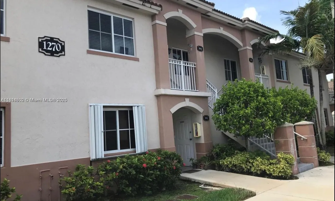 1270 SE 26th St # 205, Homestead FL 33035