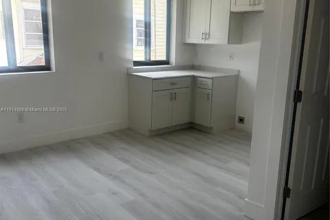 1101 SW 12th Ct # 5, Miami FL 33135