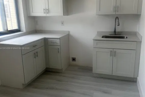 1101 SW 12th Ct # 5, Miami FL 33135