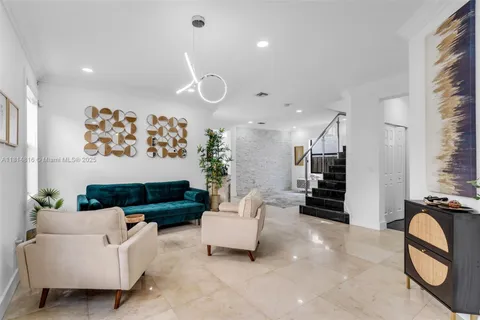 11465 NW 88th Ln, Doral FL 33178