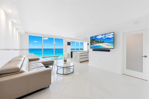 4779 Collins Ave # 3801, Miami Beach FL 33140