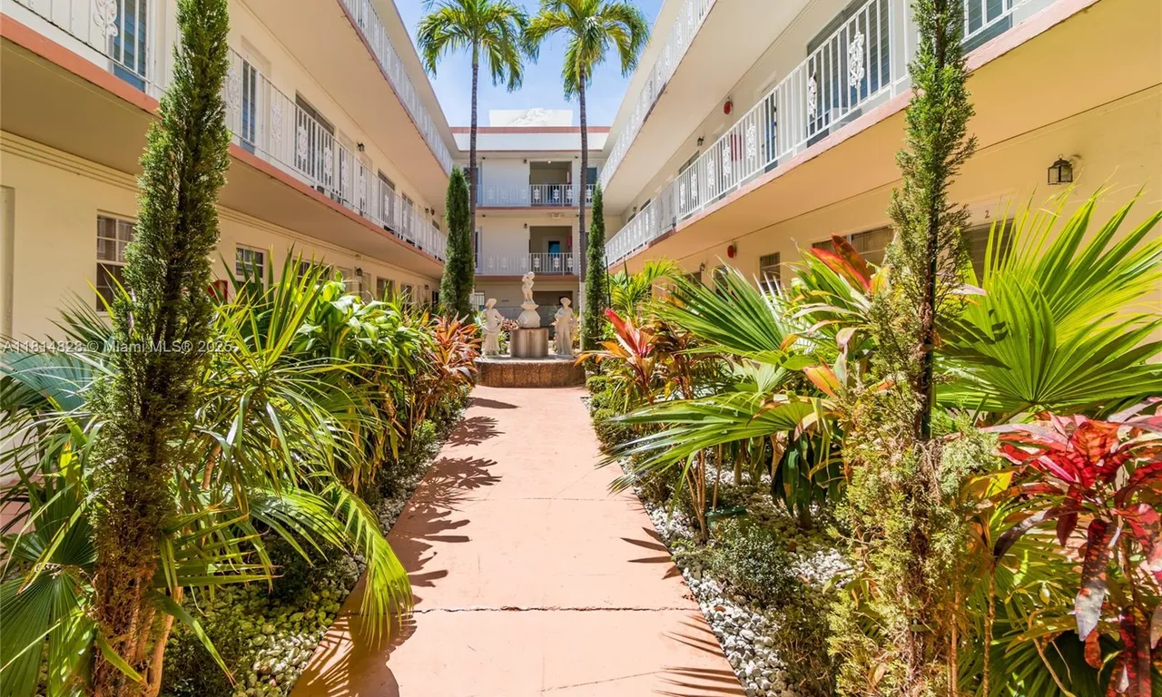 650 Pennsylvania Ave # 20, Miami Beach FL 33139