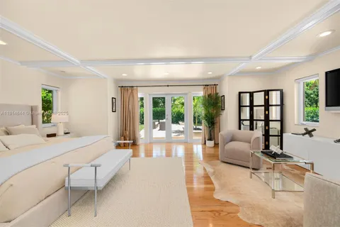7505 SW 129 St, Pinecrest FL 33156