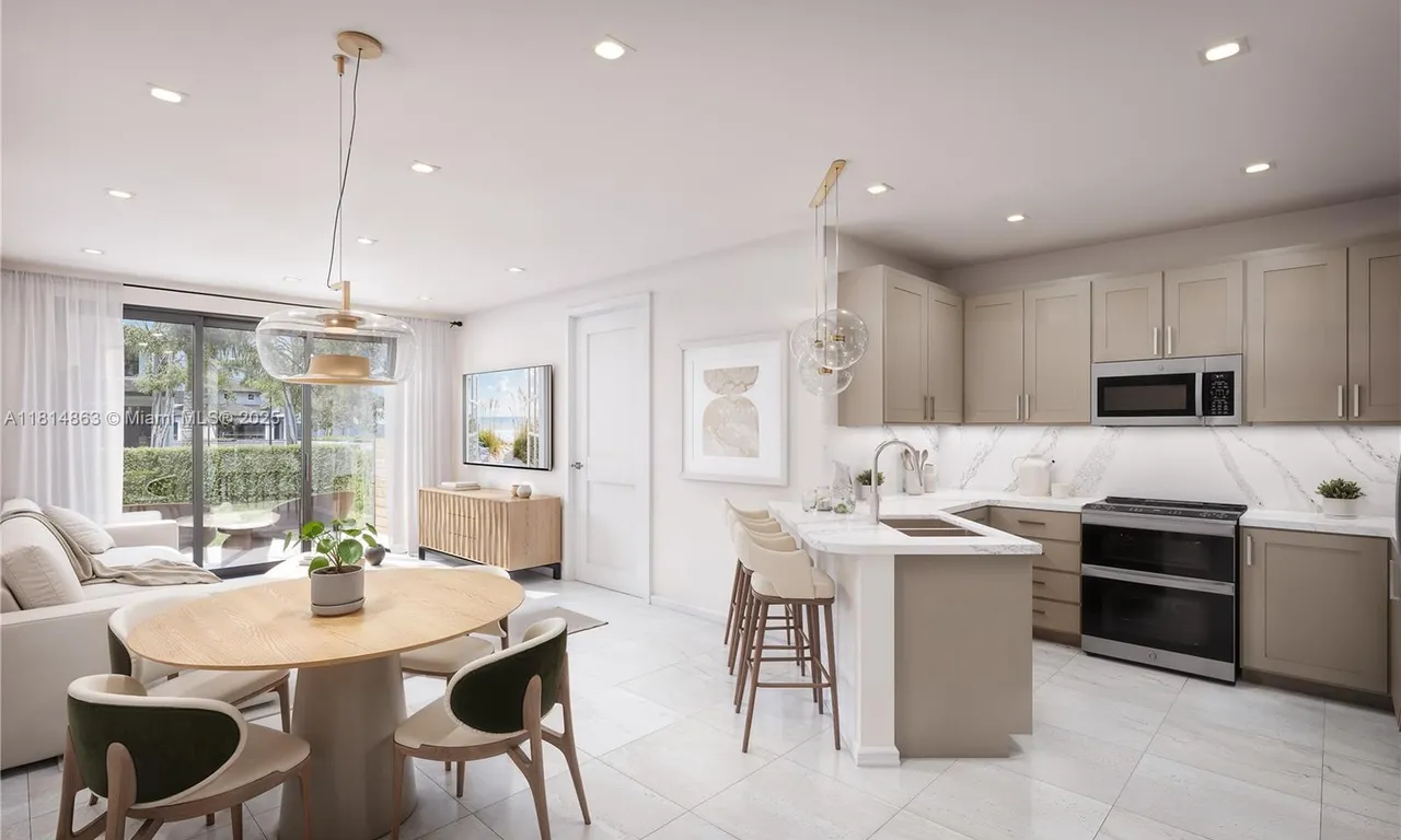 6092 BARBARA CIRCLE, Naples FL 34112