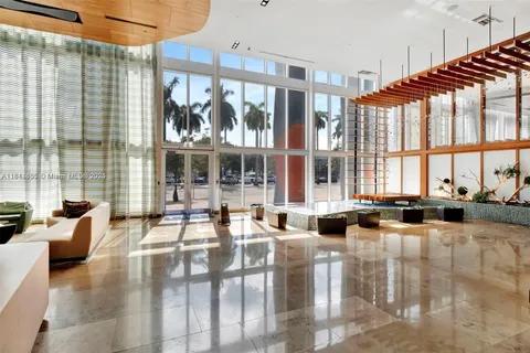 50 Biscayne Blvd # 2802, Miami FL 33132-293