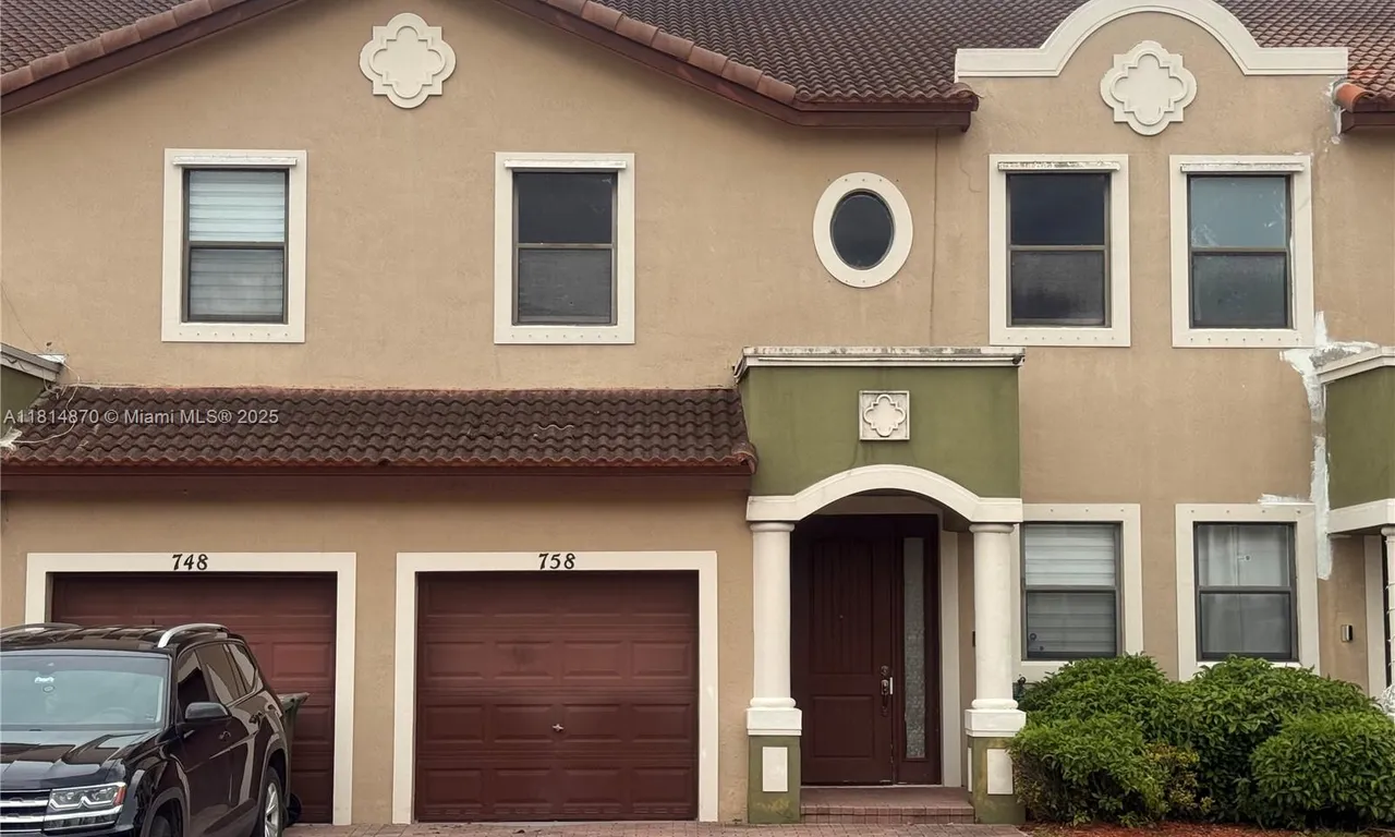 758 NE 34th Ave # 758, Homestead FL 33033