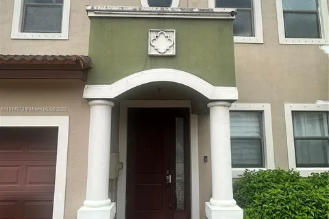 758 NE 34th Ave # 758, Homestead FL 33033