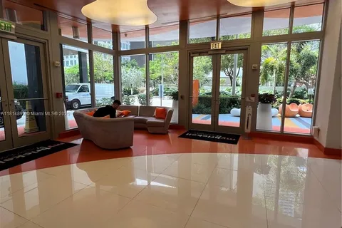31 SE 6th St # 1801, Miami FL 33131