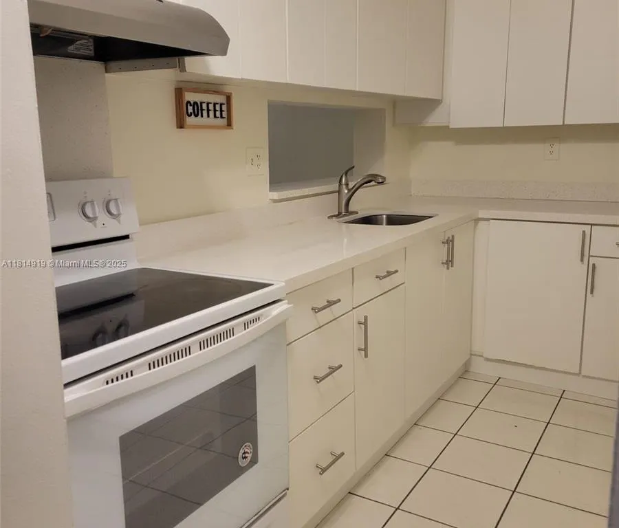 8520 SW 133rd Ave Rd # 116, Miami FL 33183