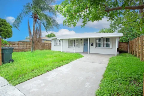 5433 NE 1st Ave, Oakland Park FL 33334