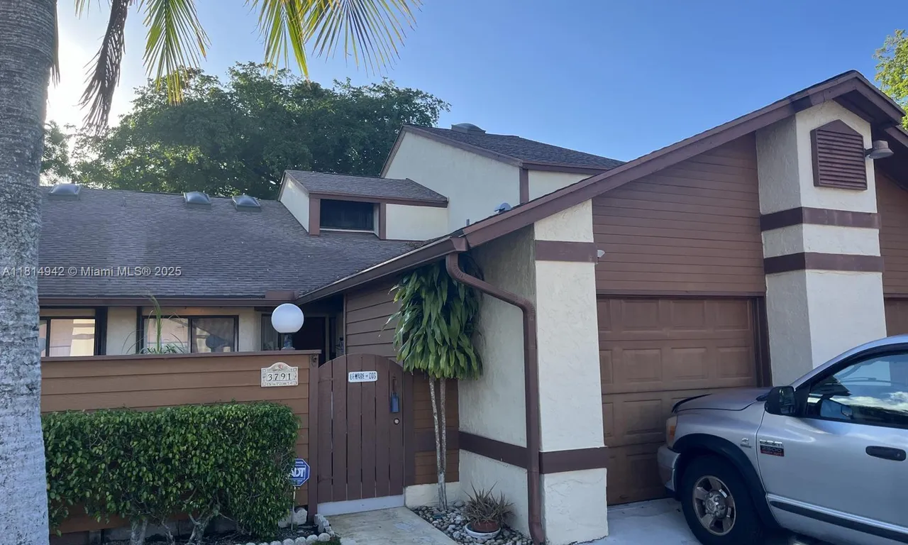 3791 Collinwood Ln # 3791, West Palm Beach FL 33406