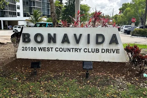 20100 W Country Club Dr # 1503, Aventura FL 33180