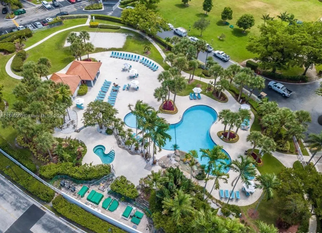 3300 NE 191st St # 905, Aventura FL 33180