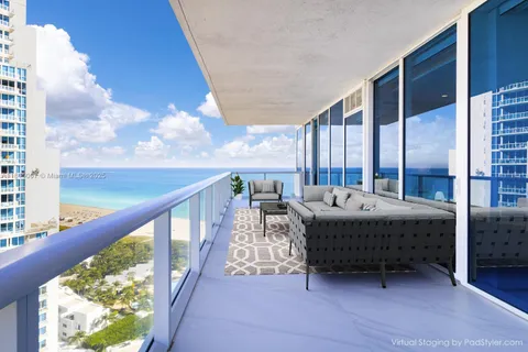 100 S Pointe Dr # 2409, Miami Beach FL 33139