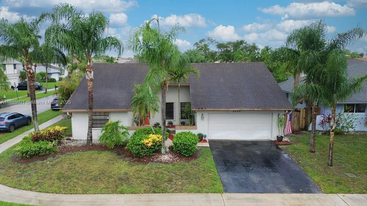 9300 NW 32nd Mnr, Sunrise FL 33351