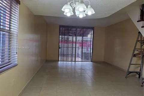 4102 W 10th Ln # 28, Hialeah FL 33012