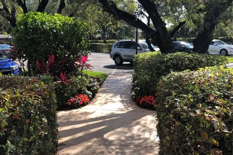 10001 W Atlantic Blvd # 327, Coral Springs FL 33071