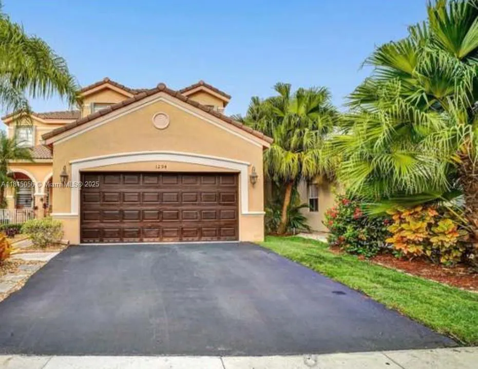 1294 Chinaberry Dr # 1294, Weston FL 33327