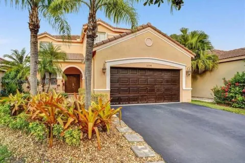 1294 Chinaberry Dr # 1294, Weston FL 33327