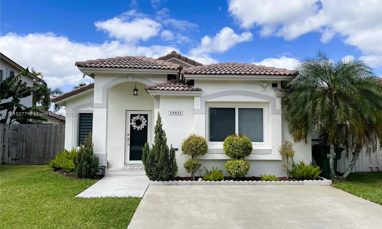 15021 SW 143rd St, Miami FL 33196