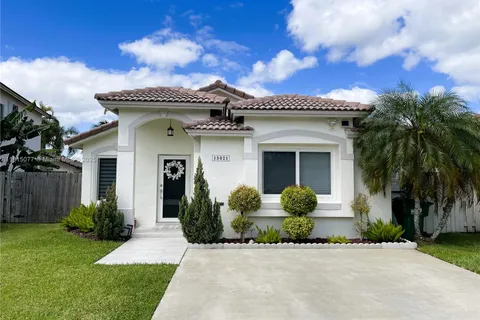 15021 SW 143rd St, Miami FL 33196