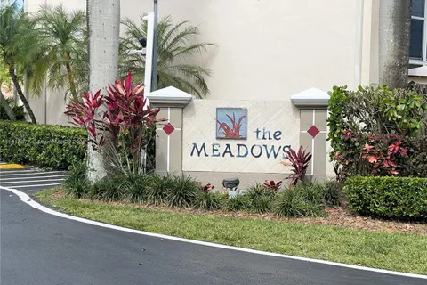 15021 SW 143rd St, Miami FL 33196