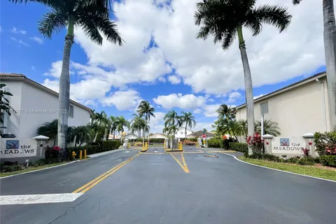 15021 SW 143rd St, Miami FL 33196
