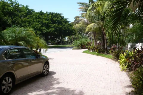 1800 Sans Souci Blvd # 225, North Miami FL 33181