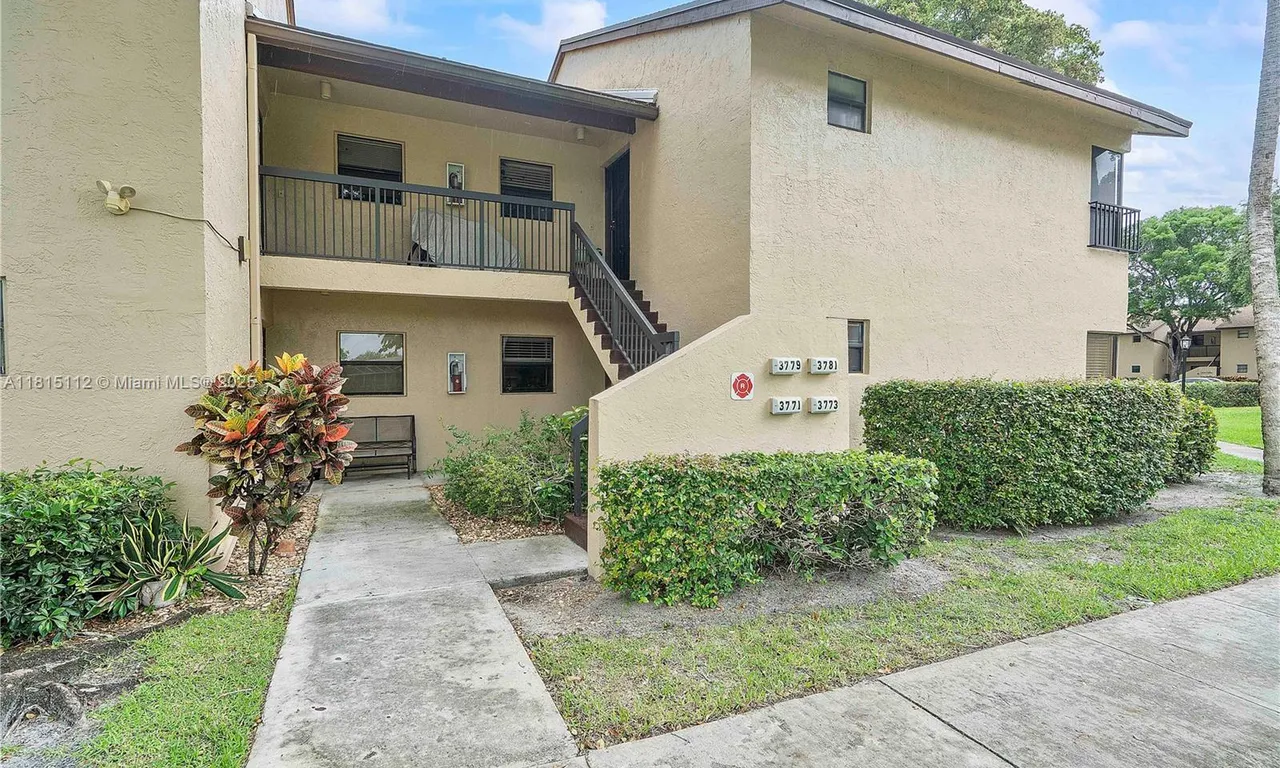 3773 Cocoplum Cir # 3575, Coconut Creek FL 33063