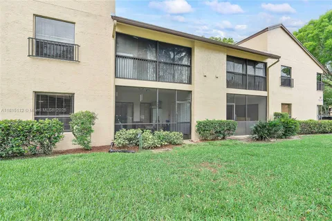 3773 Cocoplum Cir # 3575, Coconut Creek FL 33063