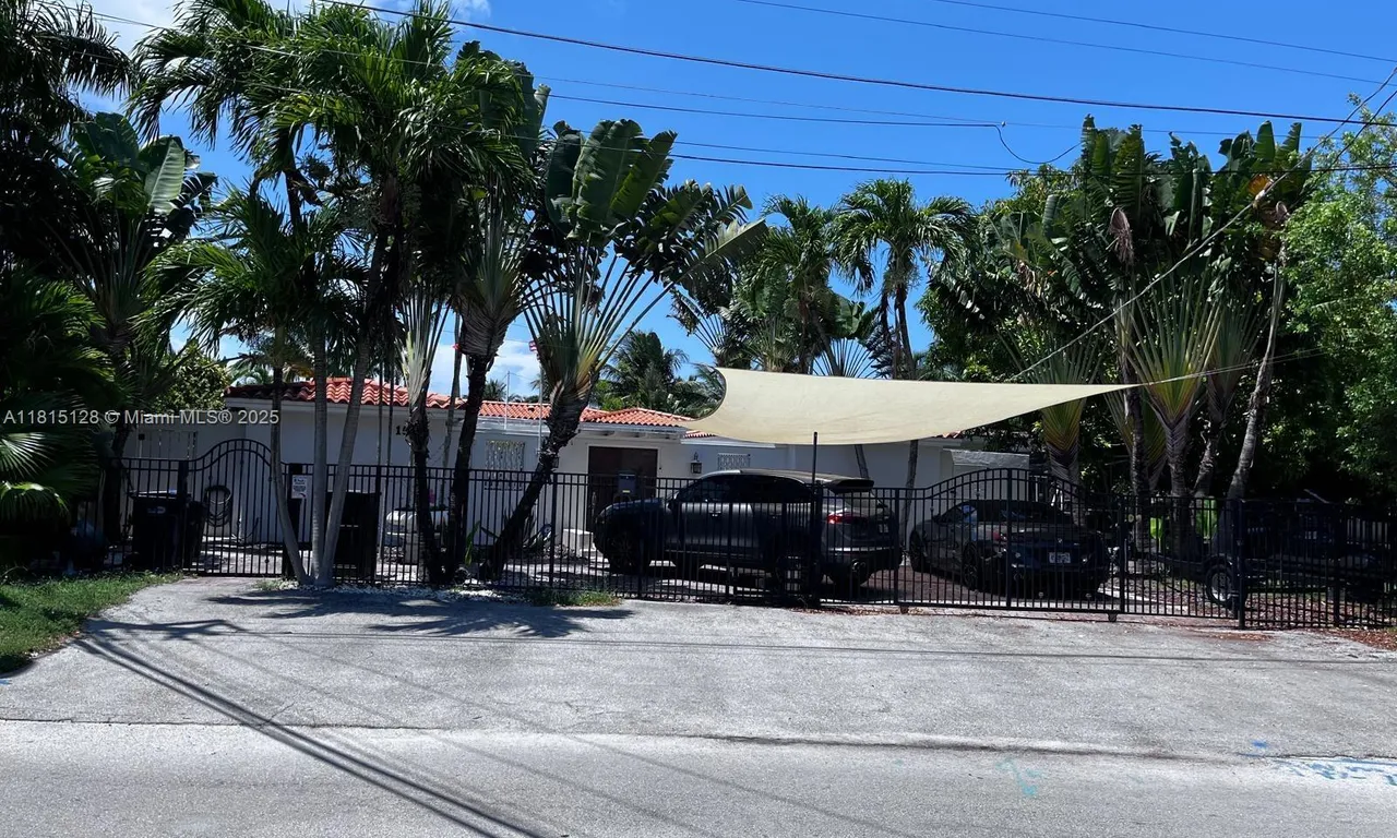 1501 Calais Dr # B, Miami Beach FL 33141