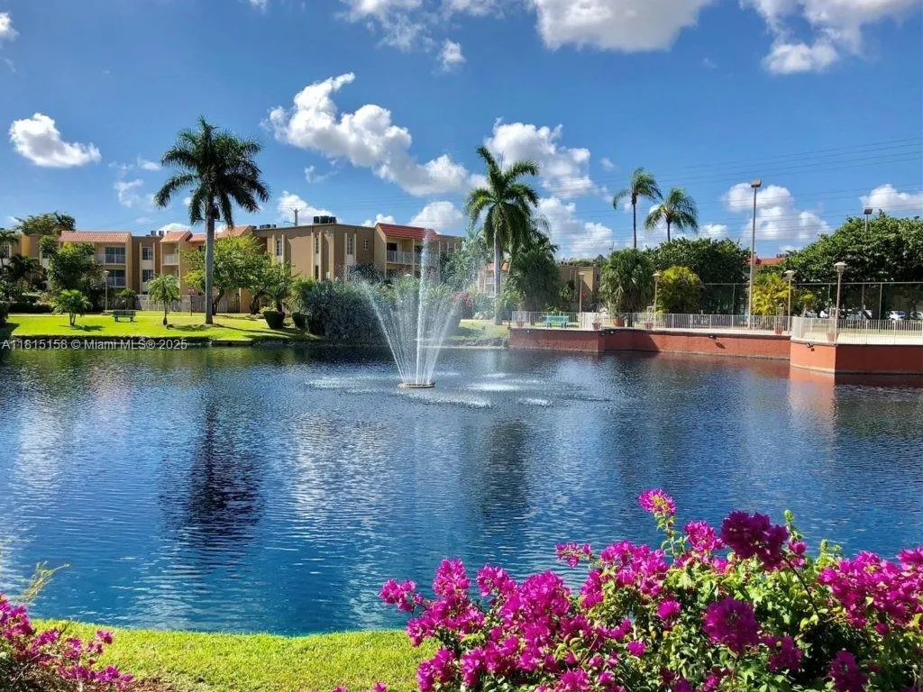 4810 NW 79th Ave # 205, Doral FL 33166