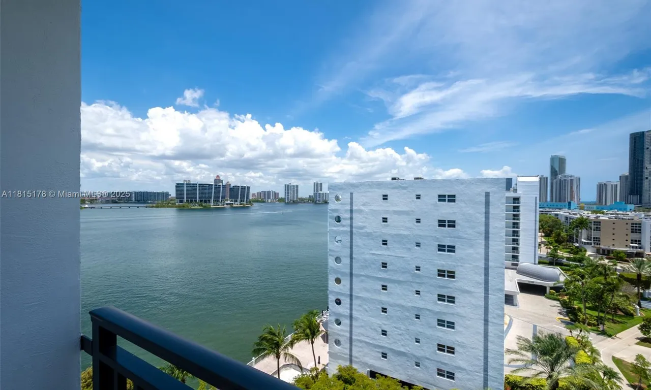 17720 N Bay Rd # 10D, Sunny Isles Beach FL 33160