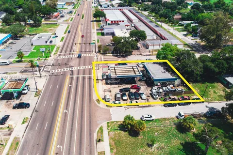 3334 S 15th, St Petersburg FL 33127