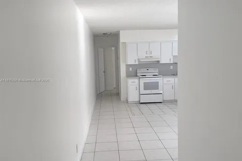 2442 Wilson St # 2444, Hollywood FL 33020